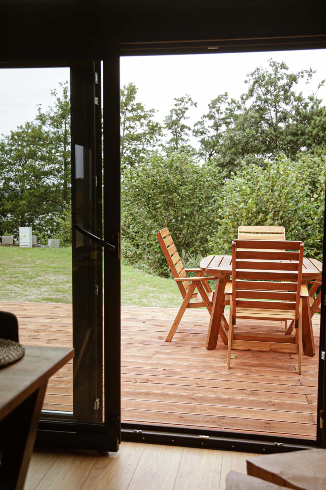 Black & White Bory Tucholskie Holiday home